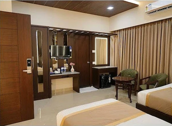 Luxury Triple room, second view